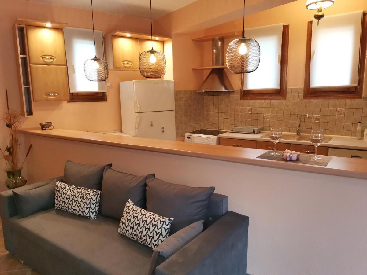Christie'S Ground Floor Apartment By The Sea Kato Gatzea Bagian luar foto